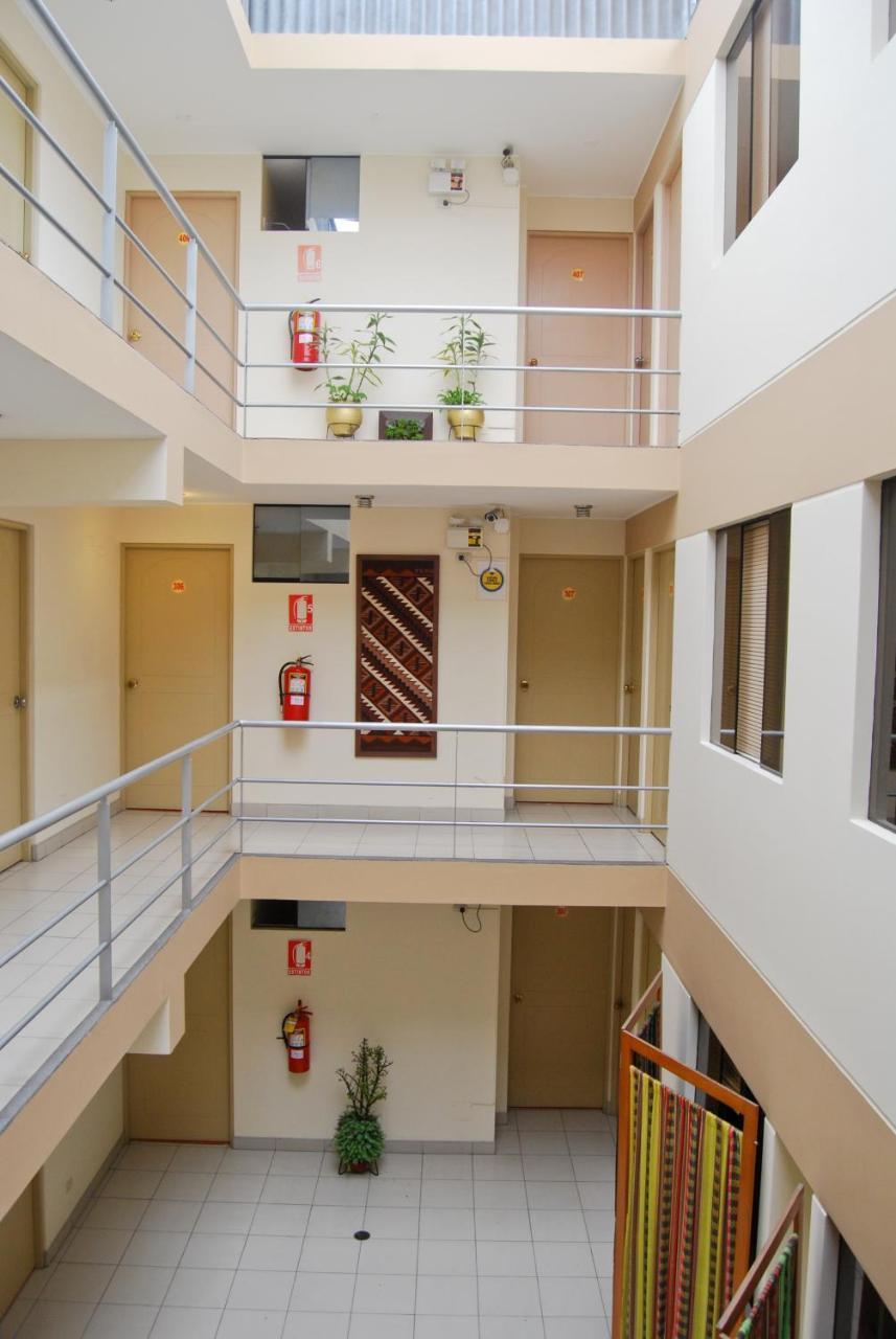 Hotel Sunflowers Inn Лима Экстерьер фото