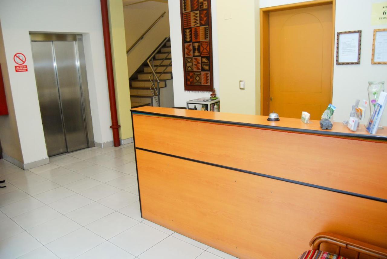 Hotel Sunflowers Inn Лима Экстерьер фото